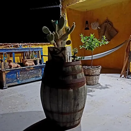 Ajman House * サンブーカ・ディ・シチーリア