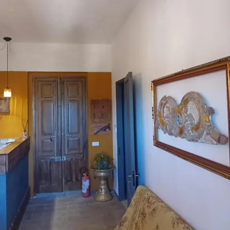 Casa D'artista Con Terrazza Panoramica Nel Borgo