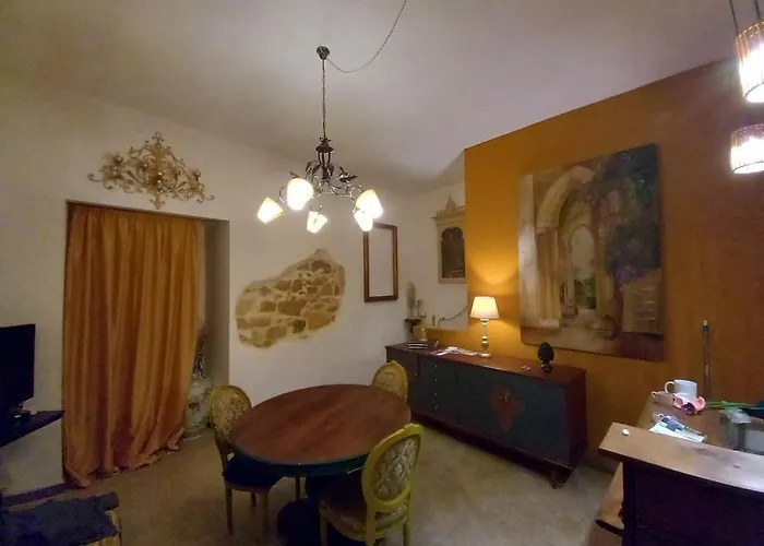 Ajman House 度假居 *